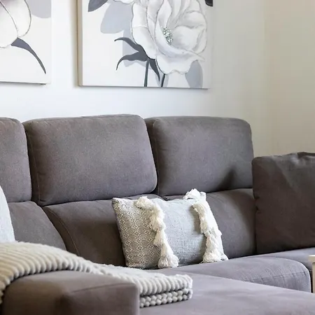 شقة Amplio Y Luminoso En *