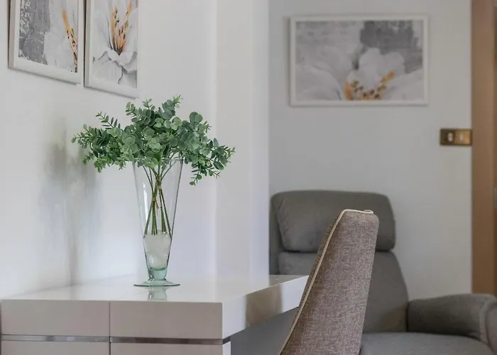 公寓 Amplio Y Luminoso En *